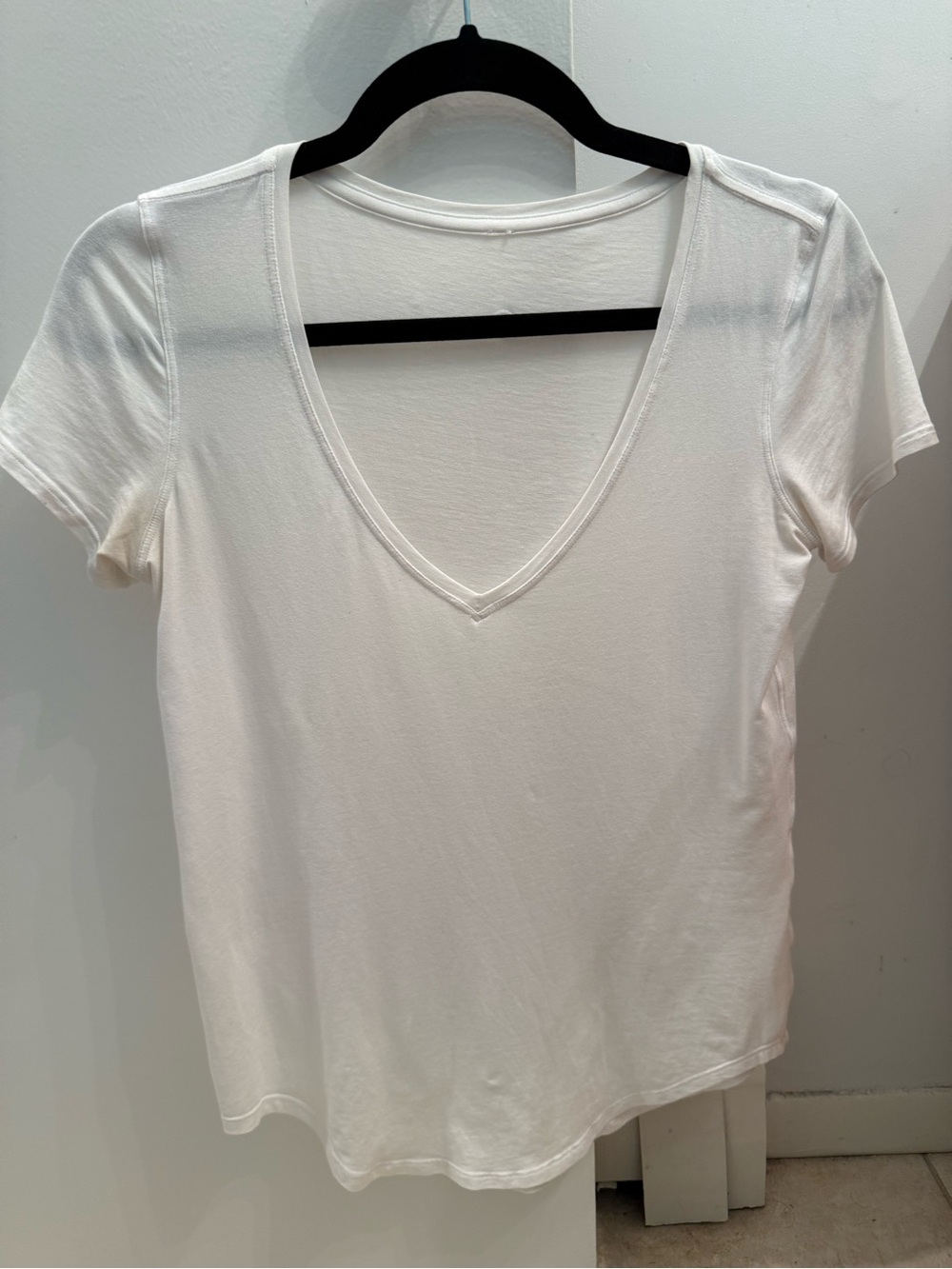 Lululemon Love Tee V White